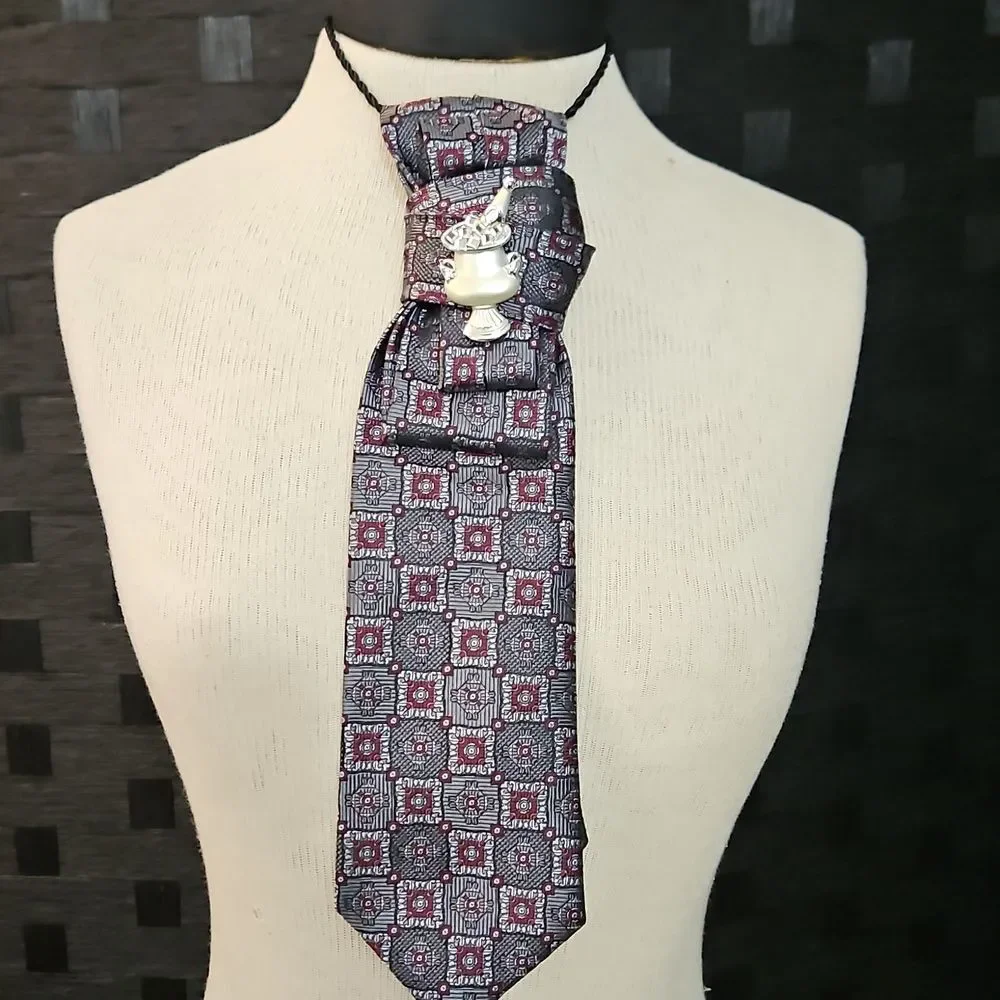 Jos A Bank Silk Gray & Red Patterned Statement Tie Necklace With Silver Tone Pin